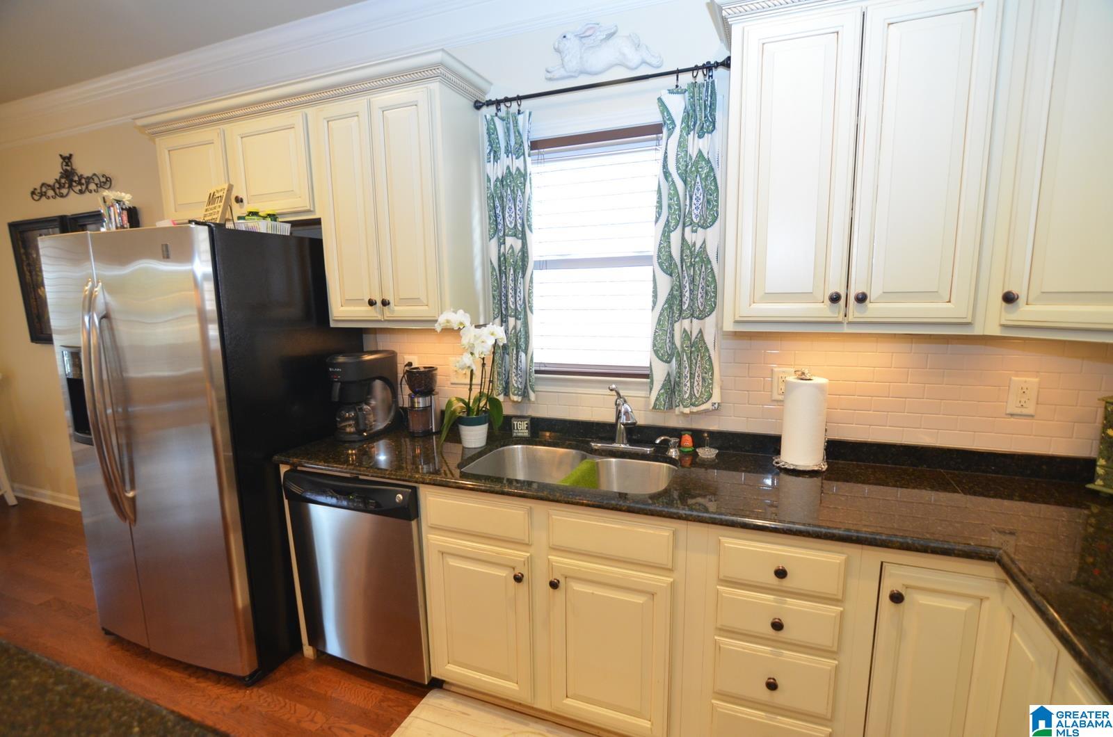4046 Highland Ridge Road Birmingham, AL 35242 - Photo 24 of 49