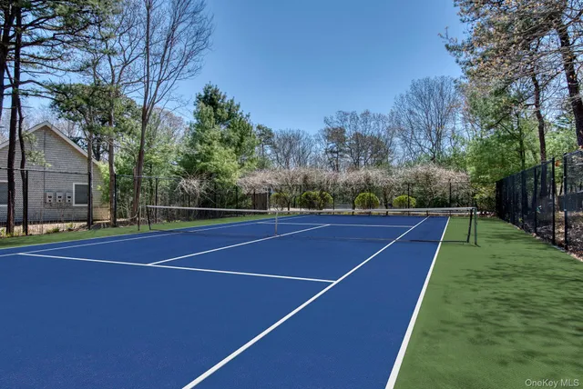 a view of a tennis court