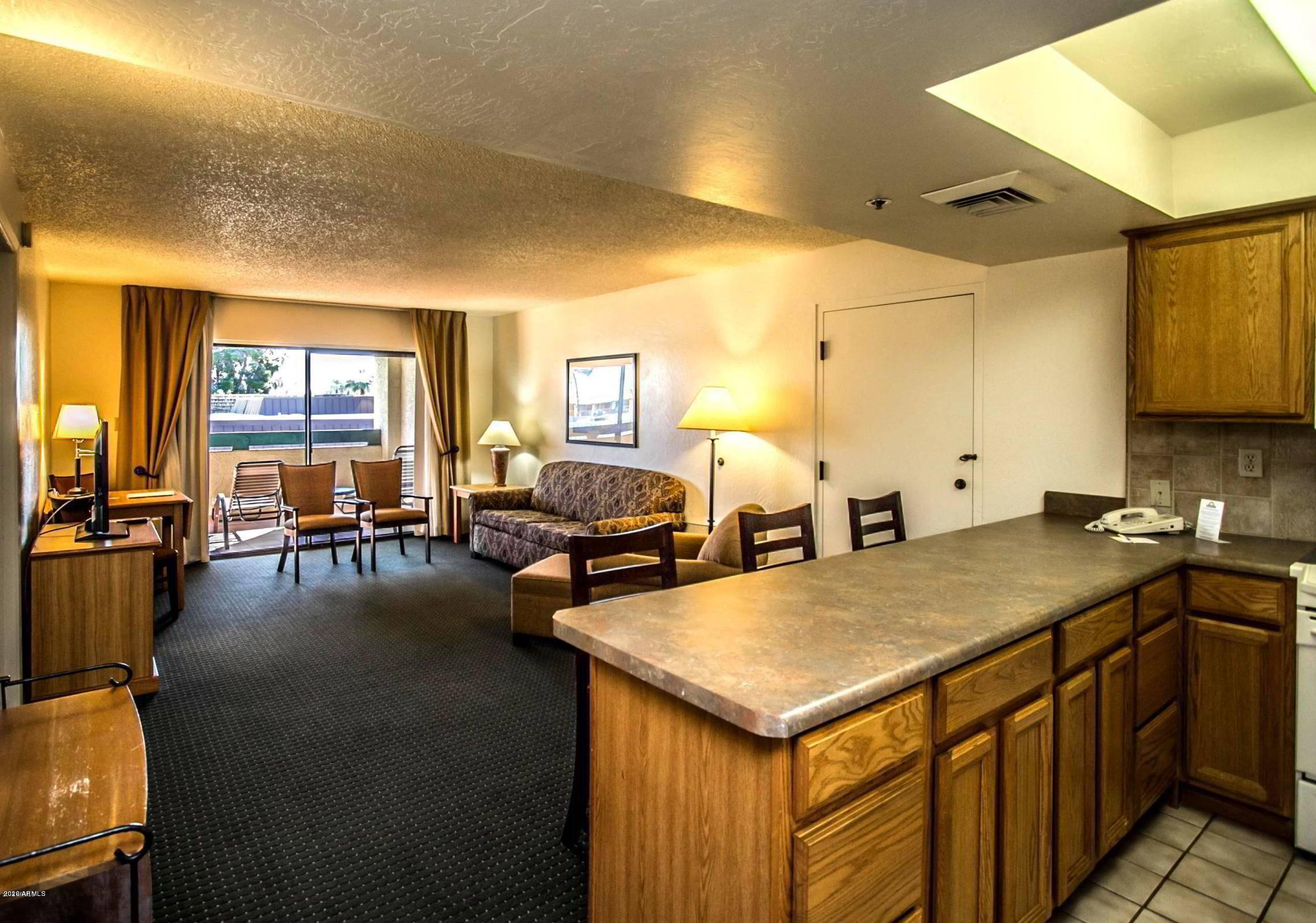 7350 North Pima Road, Unit 1 Scottsdale, AZ 85258 - Photo 2 of 27 Large Suite Full Living Room Kitchen