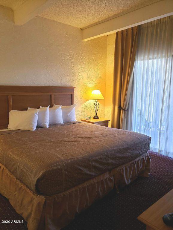 7350 North Pima Road, Unit 1 Scottsdale, AZ 85258 - Photo 3 of 27 King Bed