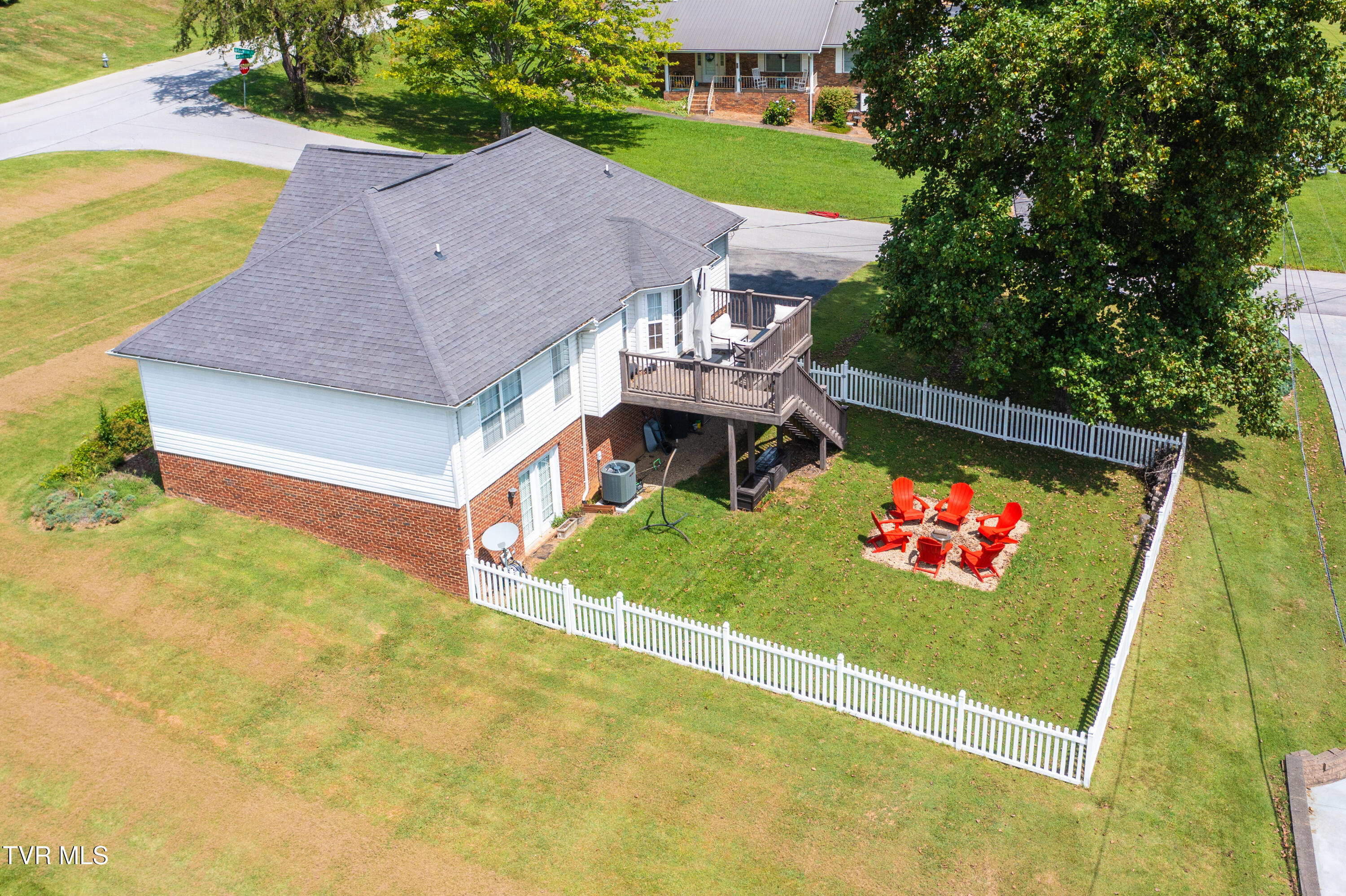 248 Hidden Acres Road Kingsport, TN 37664 - Photo 28 of 33 Hidden Acres-33