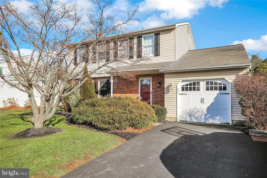 125 Chilton Road Langhorne, PA 19047 - Photo 3 of 25 Gallery Image 3