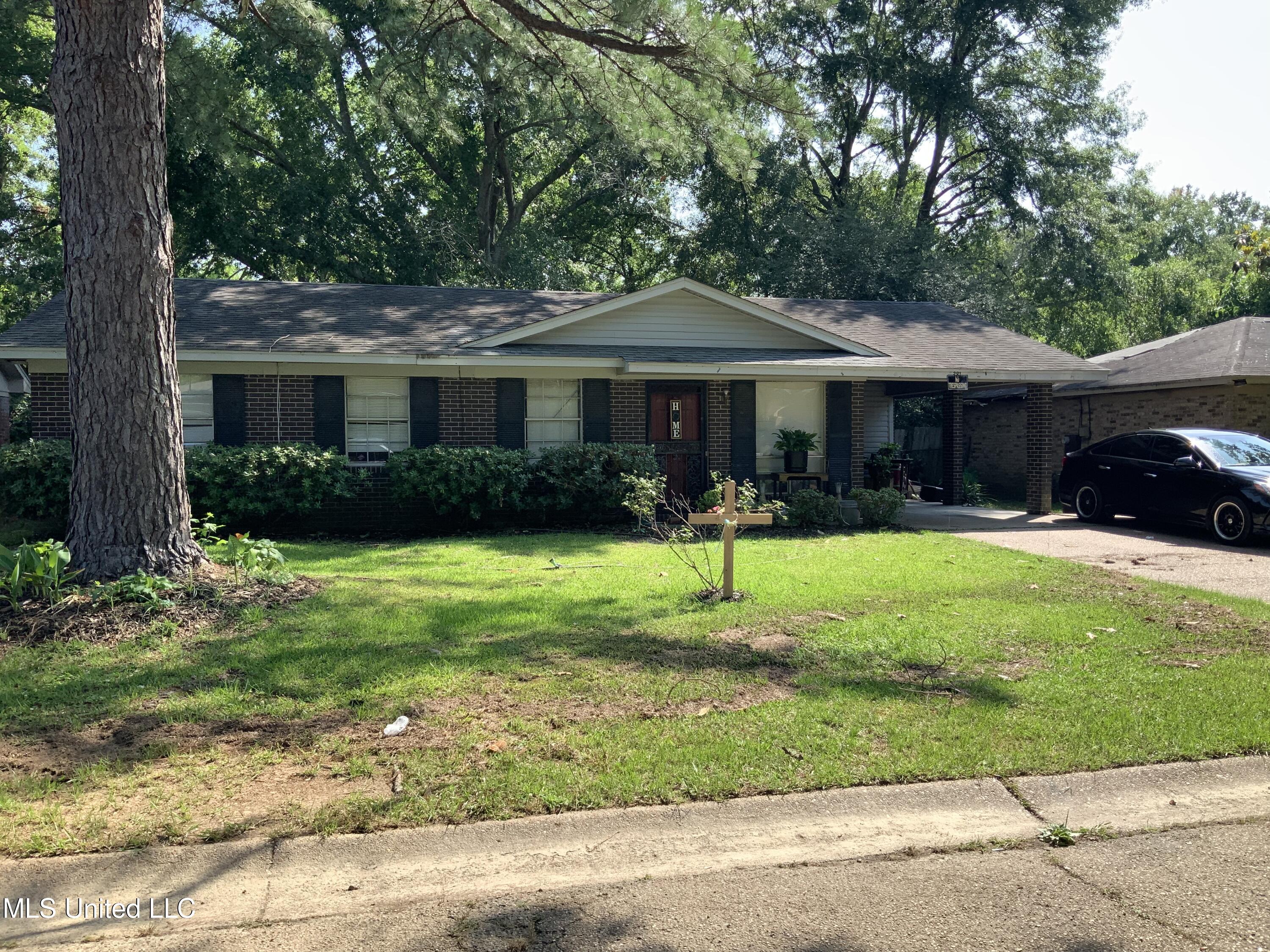 381 James Garfield Circle Jackson, MS 39213 - Photo 1 of 3 3D4E7B30-5CB3-4DB1-9C11-72AF37E5C82C