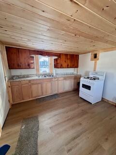 12 Warren Street Bridgton, ME 04009 - Photo 3 of 10 IMG_6067