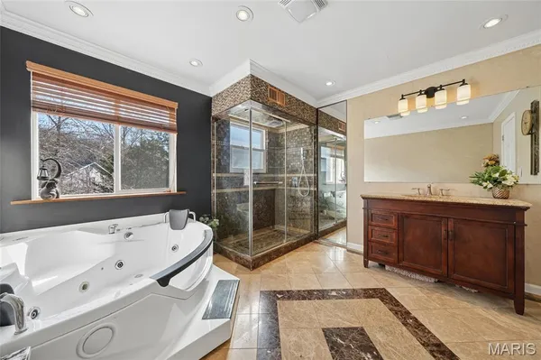 $550,000 | 2762 Barrett Station Road, Des Peres, MO 63131