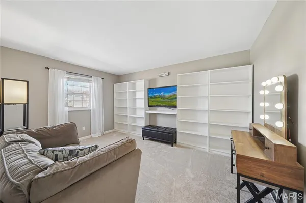 $550,000 | 2762 Barrett Station Road, Des Peres, MO 63131