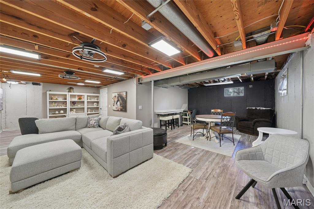 2762 Barrett Station Road Des Peres, MO 63131 - Photo 22 of 27