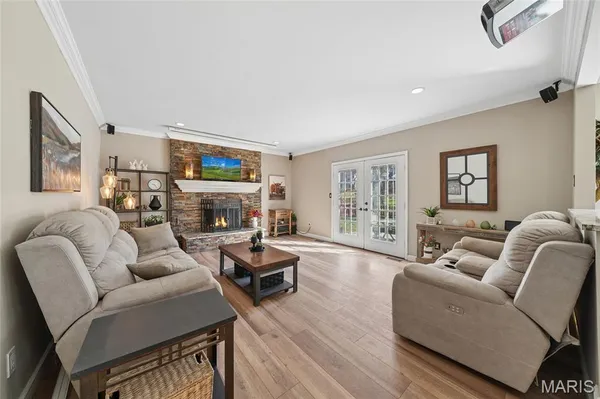 $550,000 | 2762 Barrett Station Road, Des Peres, MO 63131