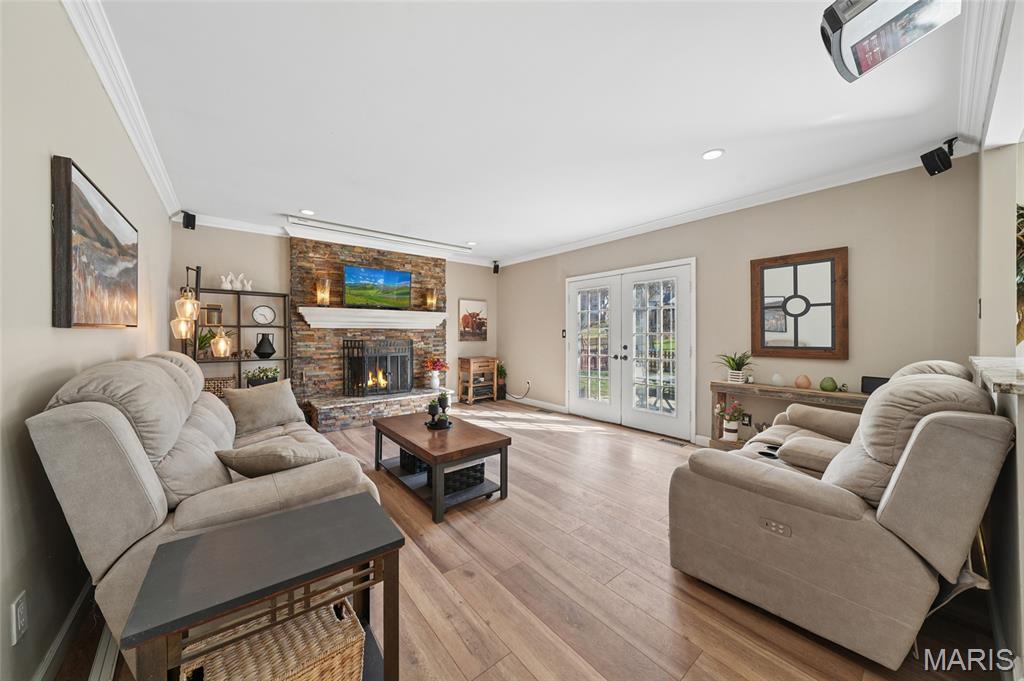 2762 Barrett Station Road Des Peres, MO 63131 - Photo 4 of 27