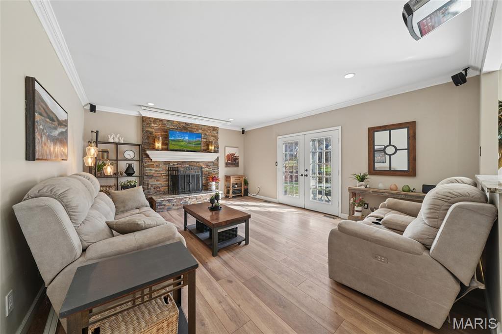 2762 Barrett Station Road Des Peres, MO 63131 - Photo 5 of 27