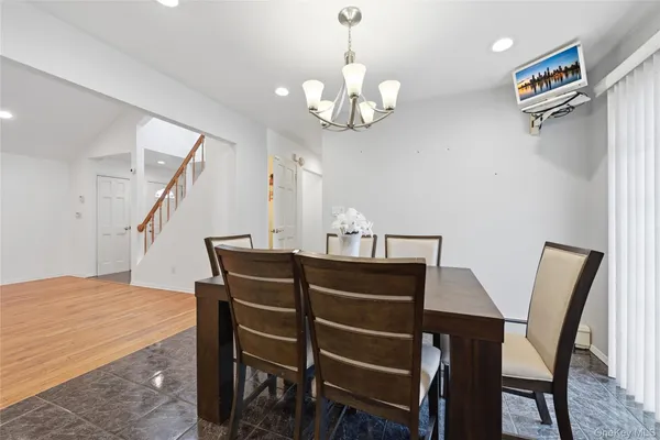 $779,000 | 22 Randal Drive, Bethpage, NY 11714