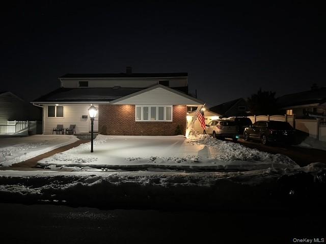 22 Randal Drive Bethpage, NY 11714 - Photo 2 of 27