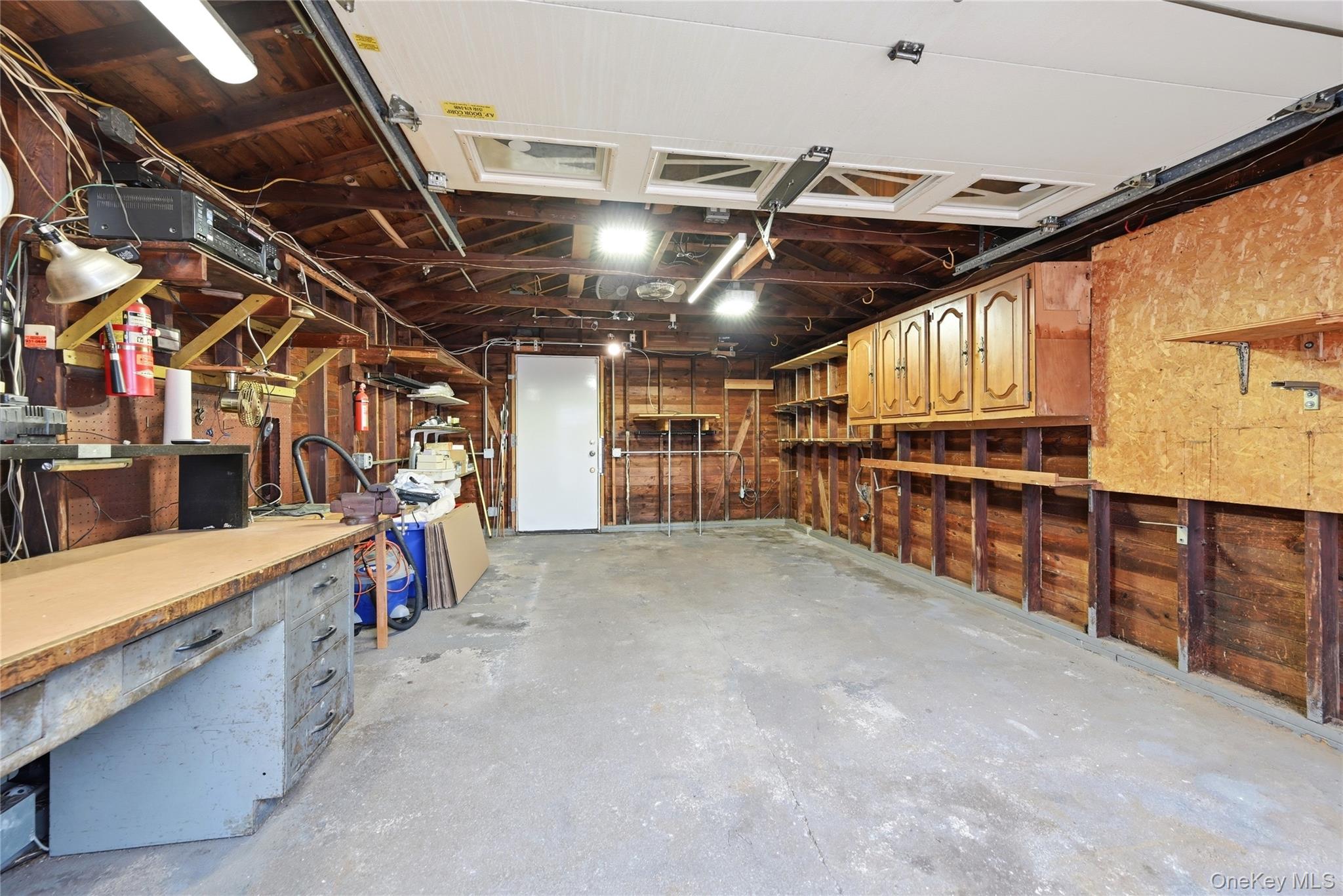 22 Randal Drive Bethpage, NY 11714 - Photo 25 of 27