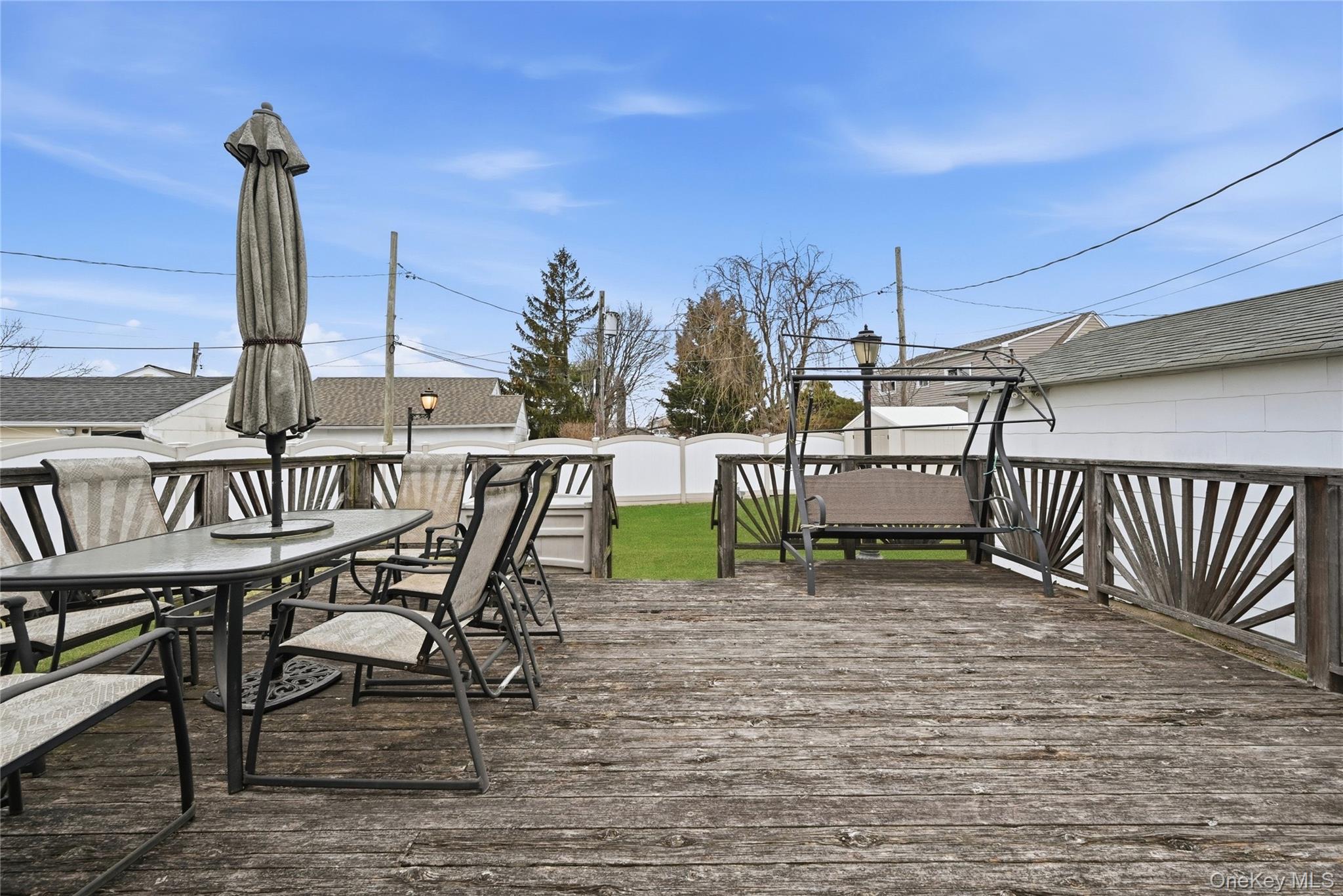 22 Randal Drive Bethpage, NY 11714 - Photo 27 of 27