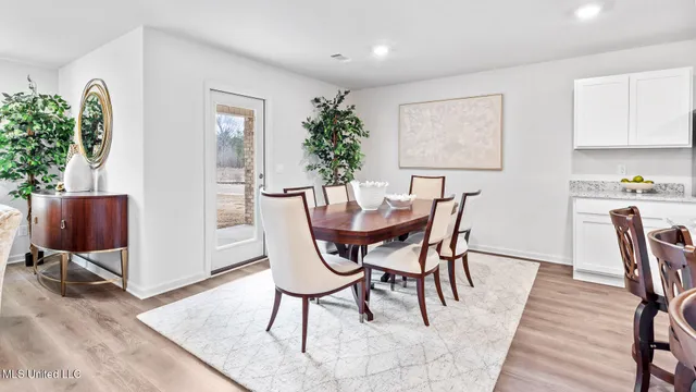 $283,900 | 801 Fairway Avenue, Byram, MS 39272