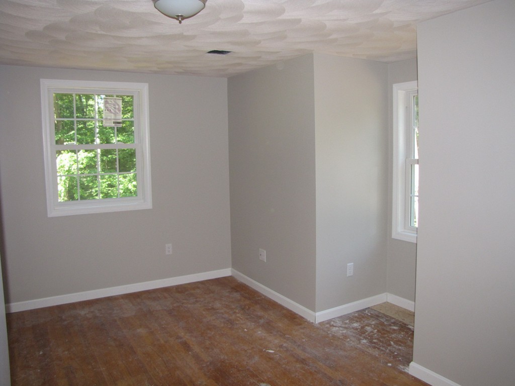 211 Harantis Chester, NH 03036 - Photo 16 of 17 Gallery Image 16