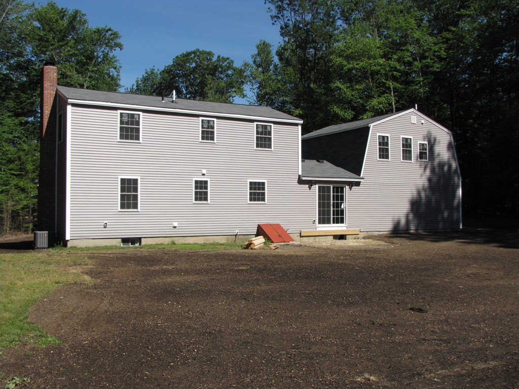 211 Harantis Chester, NH 03036 - Photo 17 of 17 Gallery Image 17