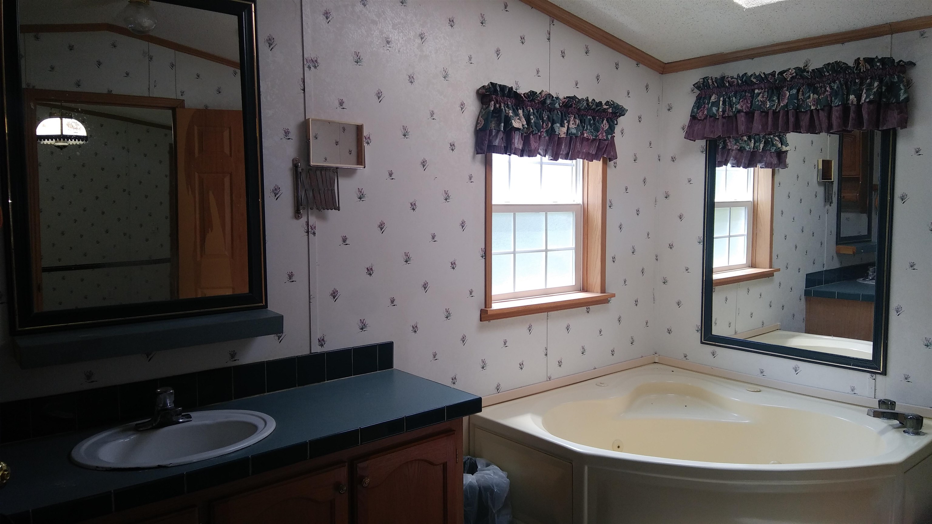 107 Kingsbury Road Walpole, NH 03608 - Photo 8 of 34