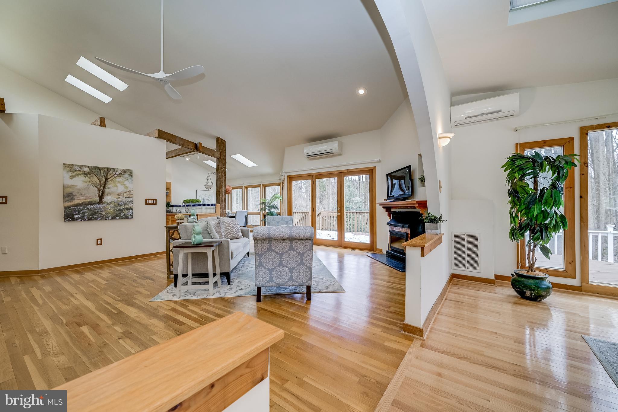 11005 Fawsett Road Potomac, MD 20854 - Photo 11 of 44