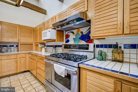 $1,100,000 | 11005 Fawsett Road, Potomac, MD 20854