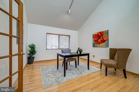 $1,100,000 | 11005 Fawsett Road, Potomac, MD 20854