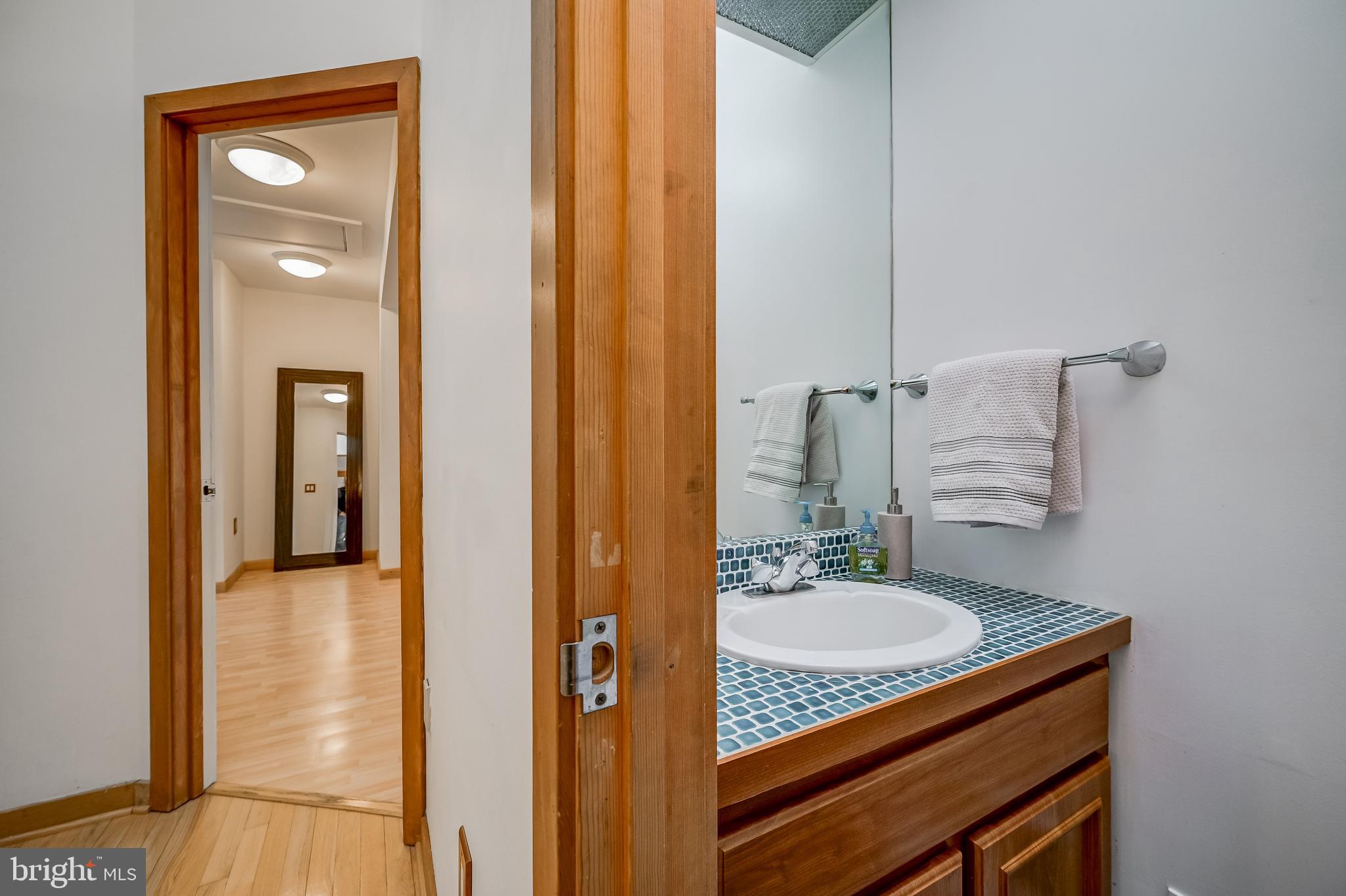 11005 Fawsett Road Potomac, MD 20854 - Photo 21 of 44