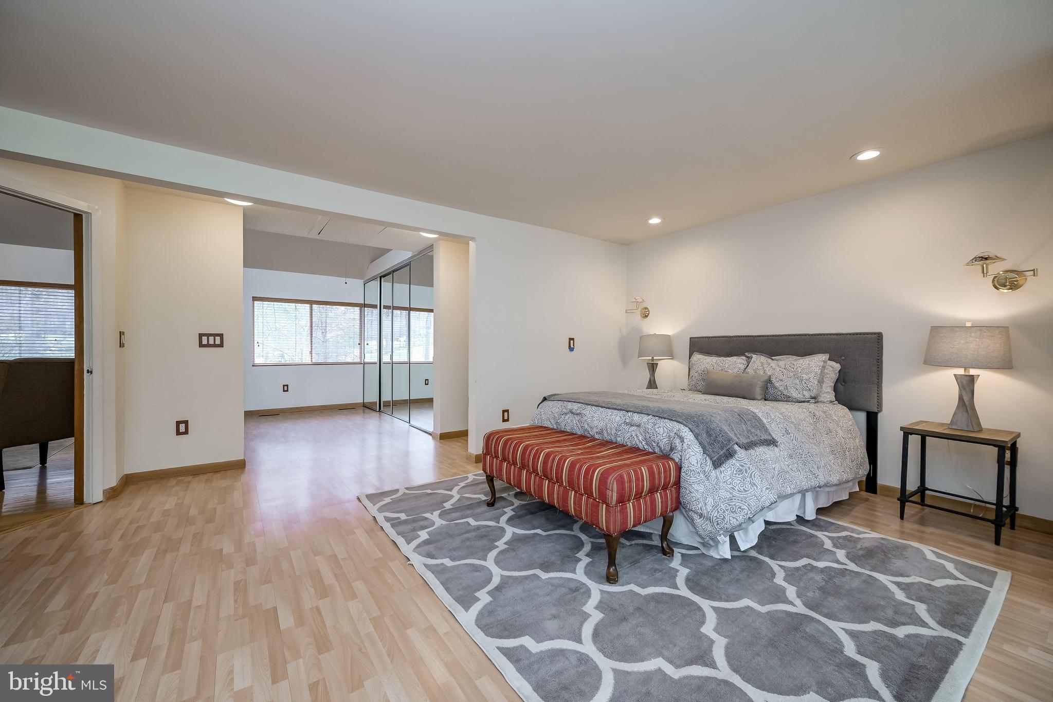 11005 Fawsett Road Potomac, MD 20854 - Photo 24 of 44