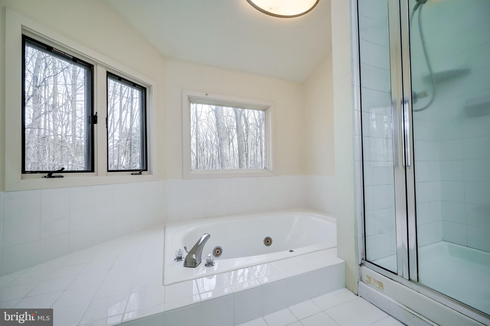 11005 Fawsett Road Potomac, MD 20854 - Photo 27 of 44