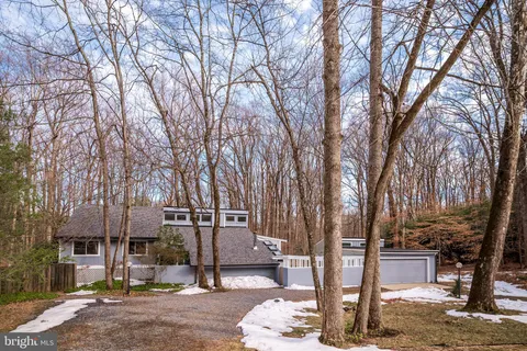 $1,100,000 | 11005 Fawsett Road, Potomac, MD 20854