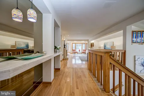 $1,100,000 | 11005 Fawsett Road, Potomac, MD 20854