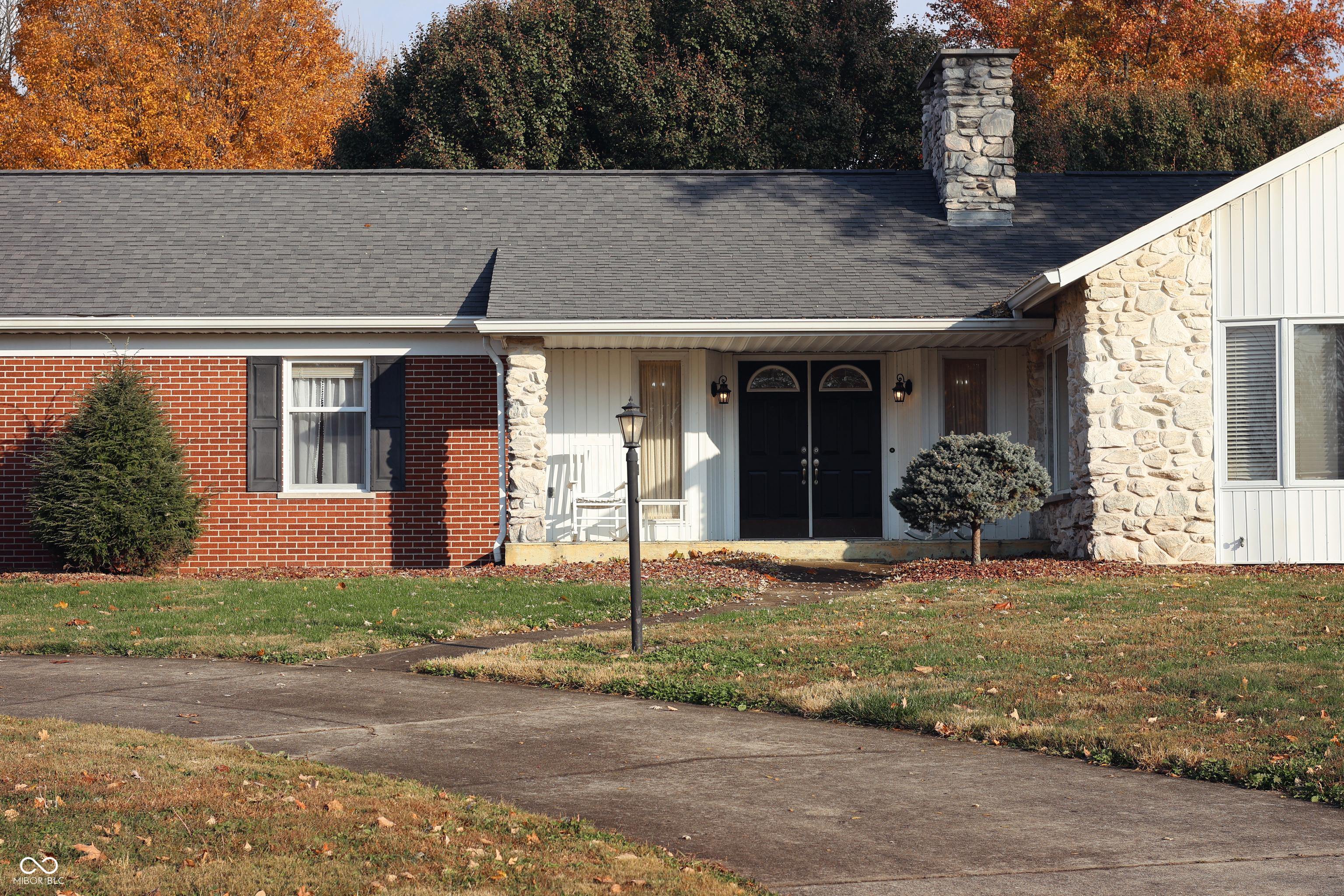 542 South 150th Road West Greensburg, IN 47240 - Photo 5 of 70