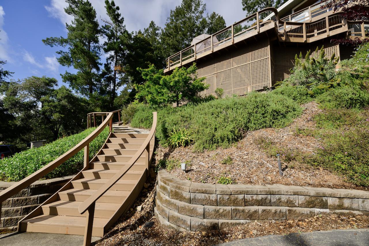 155 Rabbits Run Road Santa Cruz, CA 95060 - Photo 101 of 113 a balcony with view of outdoor space