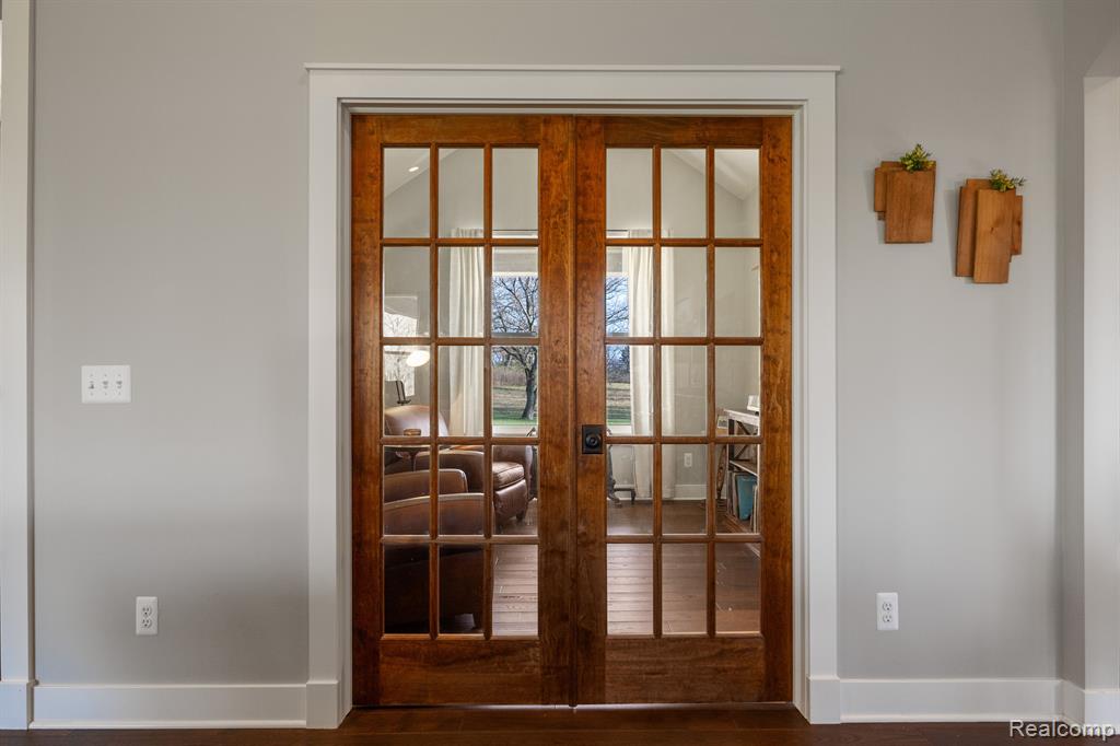 1535 Townsend Road Leonard, MI 48367 - Photo 45 of 73
