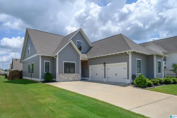 $489,900 | 835 Griffin Park Circle, Birmingham, AL 35242