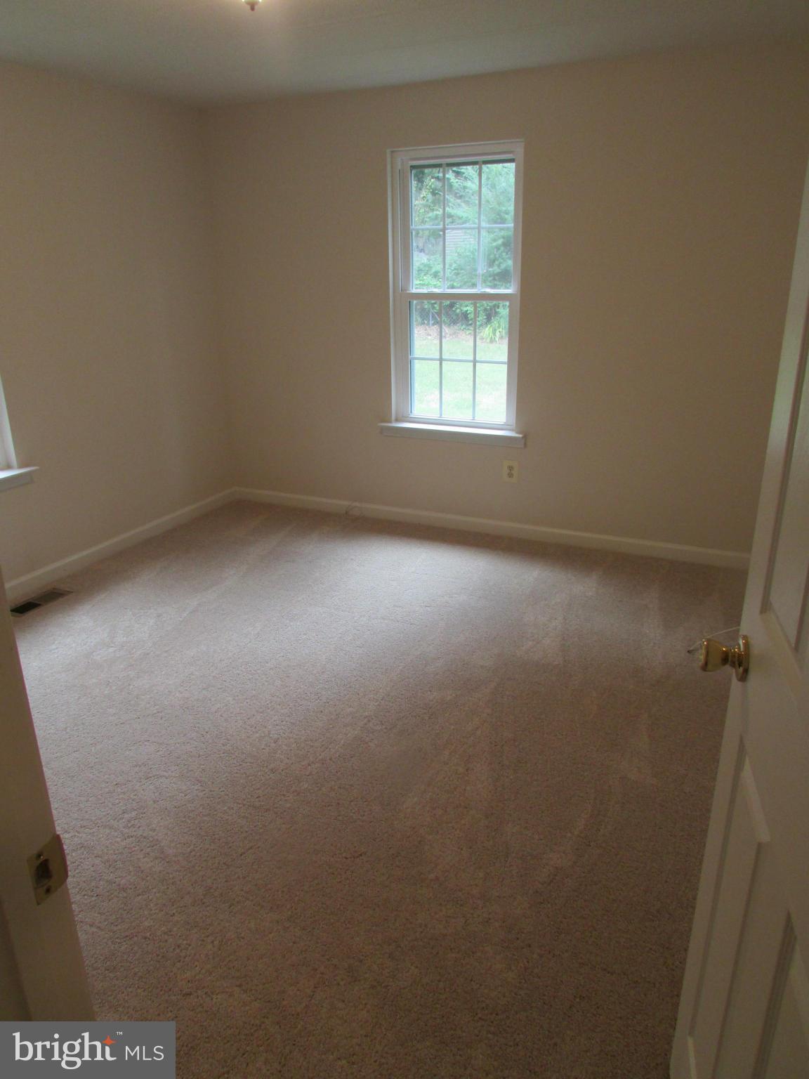 196 Telegraph Road Stafford, VA 22554 - Photo 12 of 17 Bedroom
