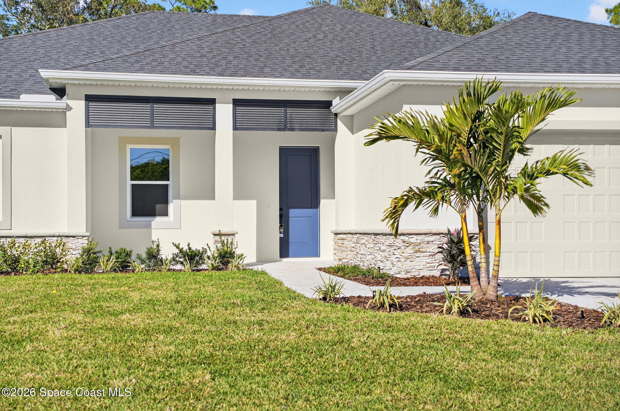 7482 Sheridan Road West Melbourne, FL 32904 - Photo 5 of 32 Front Porch