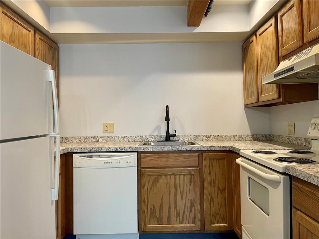 101 Race Street, Unit 205 Catasauqua, PA 18032 - Photo 5 of 19