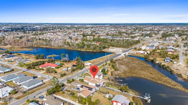 $250,000 | 533 South Berthe Avenue, Panama City, FL 32404