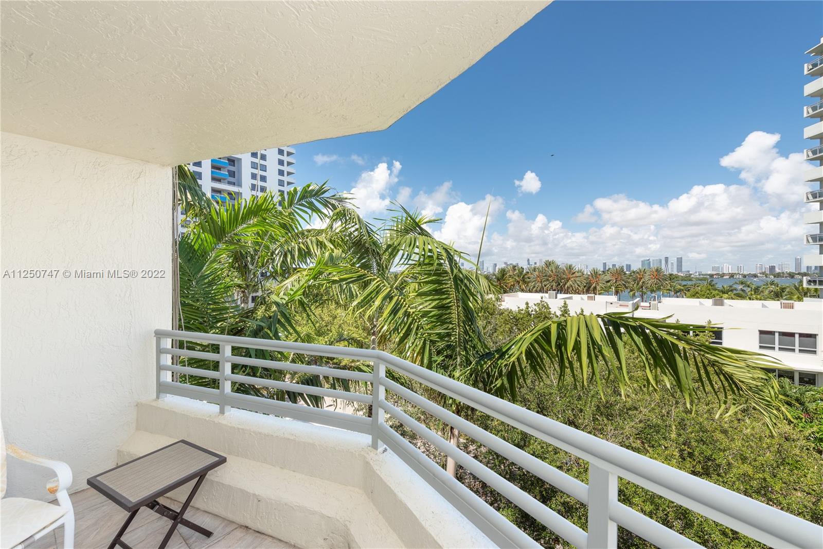 1401 Bay Road, Unit 510 Miami Beach, FL 33139 - Photo 2 of 8 Gallery Image 2