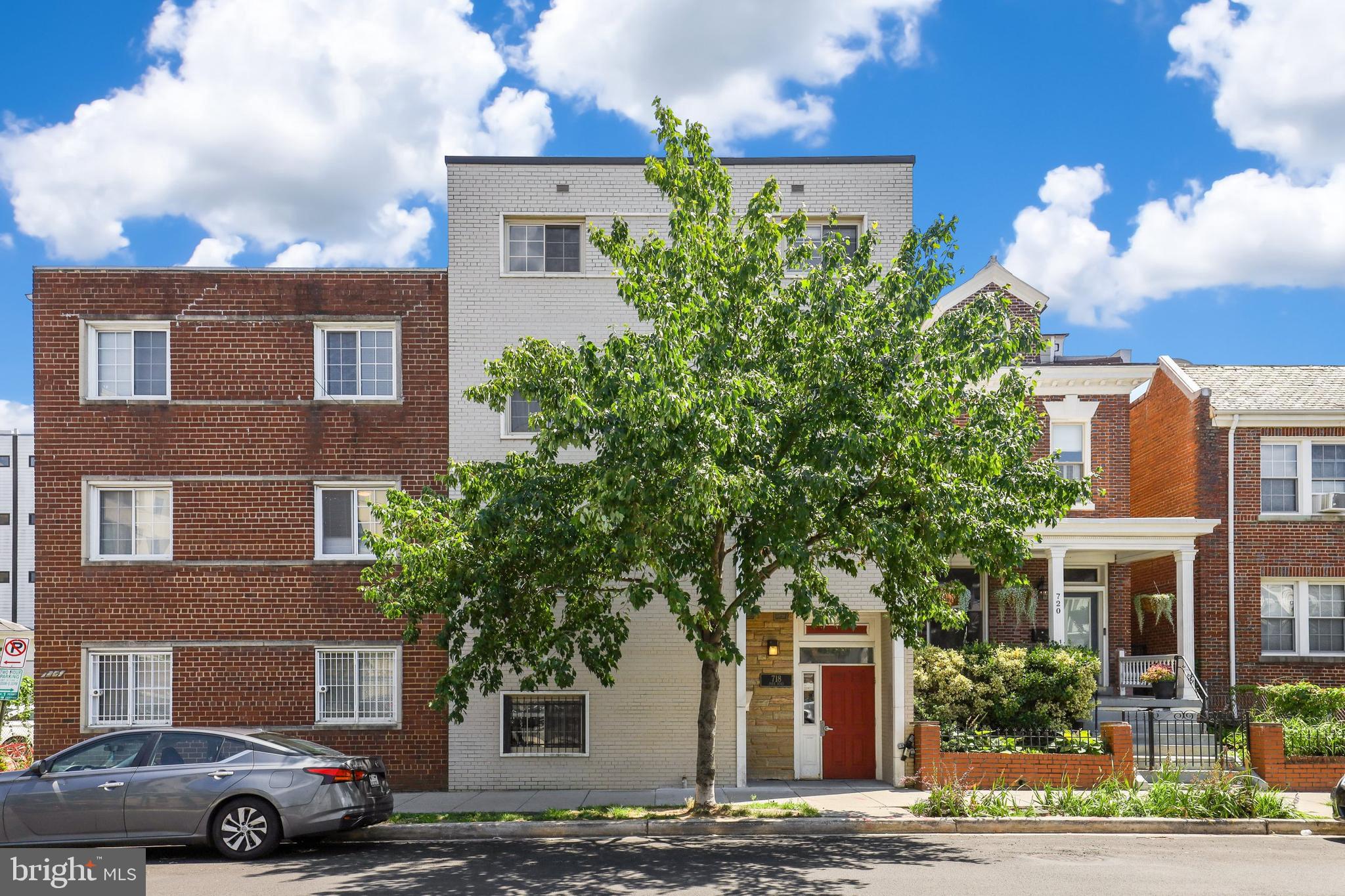 718 Park Road Northwest, Unit 4 Washington, DC 20010 - Photo 1 of 21
