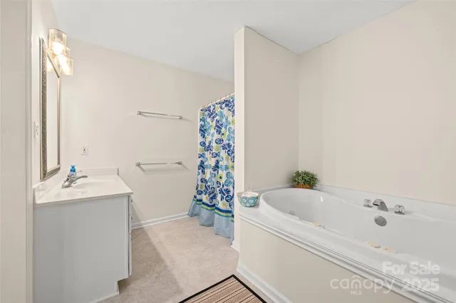 $550,000 | 73 The Old Run Road, Fairview, NC 28730