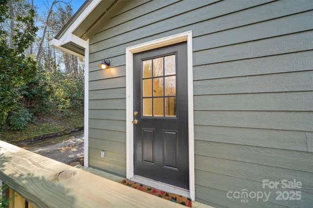 $550,000 | 73 The Old Run Road, Fairview, NC 28730