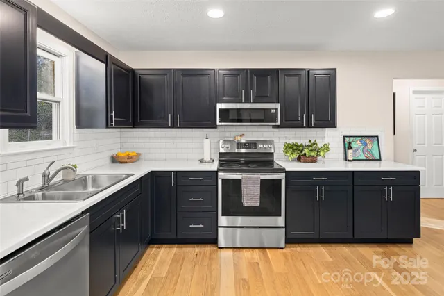 $550,000 | 73 The Old Run Road, Fairview, NC 28730