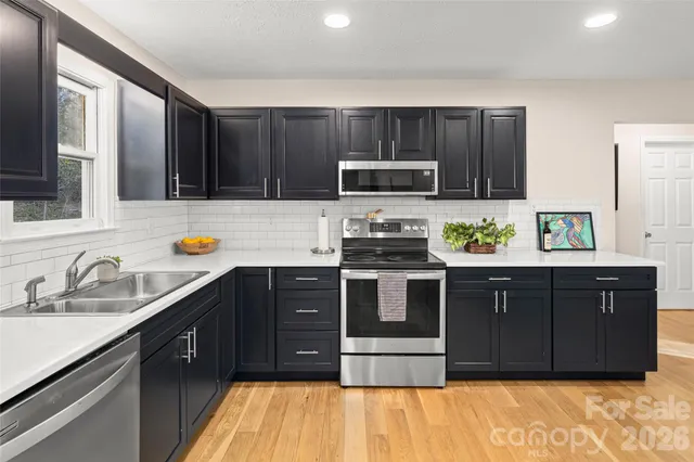 $543,000 | 73 The Old Run Road, Fairview, NC 28730