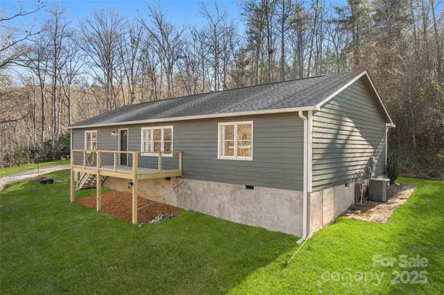 $550,000 | 73 The Old Run Road, Fairview, NC 28730