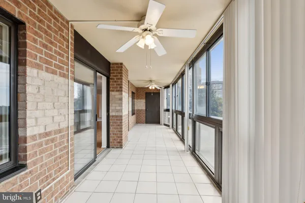 $3,850 | 8340 Greensboro Drive, Unit 401, McLean, VA 22102