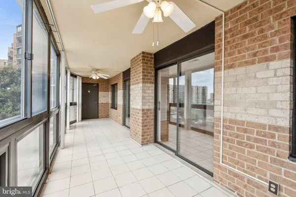 $3,850 | 8340 Greensboro Drive, Unit 401, McLean, VA 22102