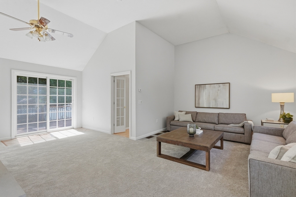 2 Towne Hill Road Haverhill, MA 01835 - Photo 7 of 42