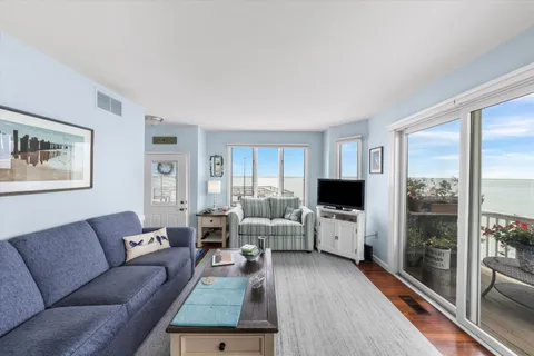 $1,599,000 | 392 83rd Street, Unit 392, Stone Harbor, NJ 08247