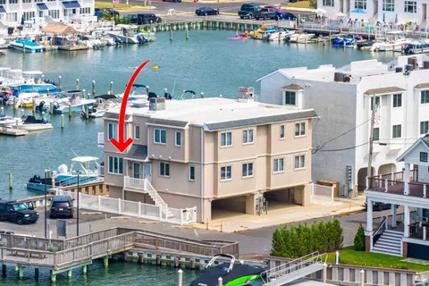 $1,599,000 | 392 83rd Street, Unit 392, Stone Harbor, NJ 08247